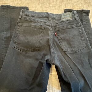 Levi's Women's Black Straight Leg Jeans